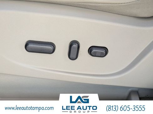 Used 2016 Ford Escape Titanium image 17