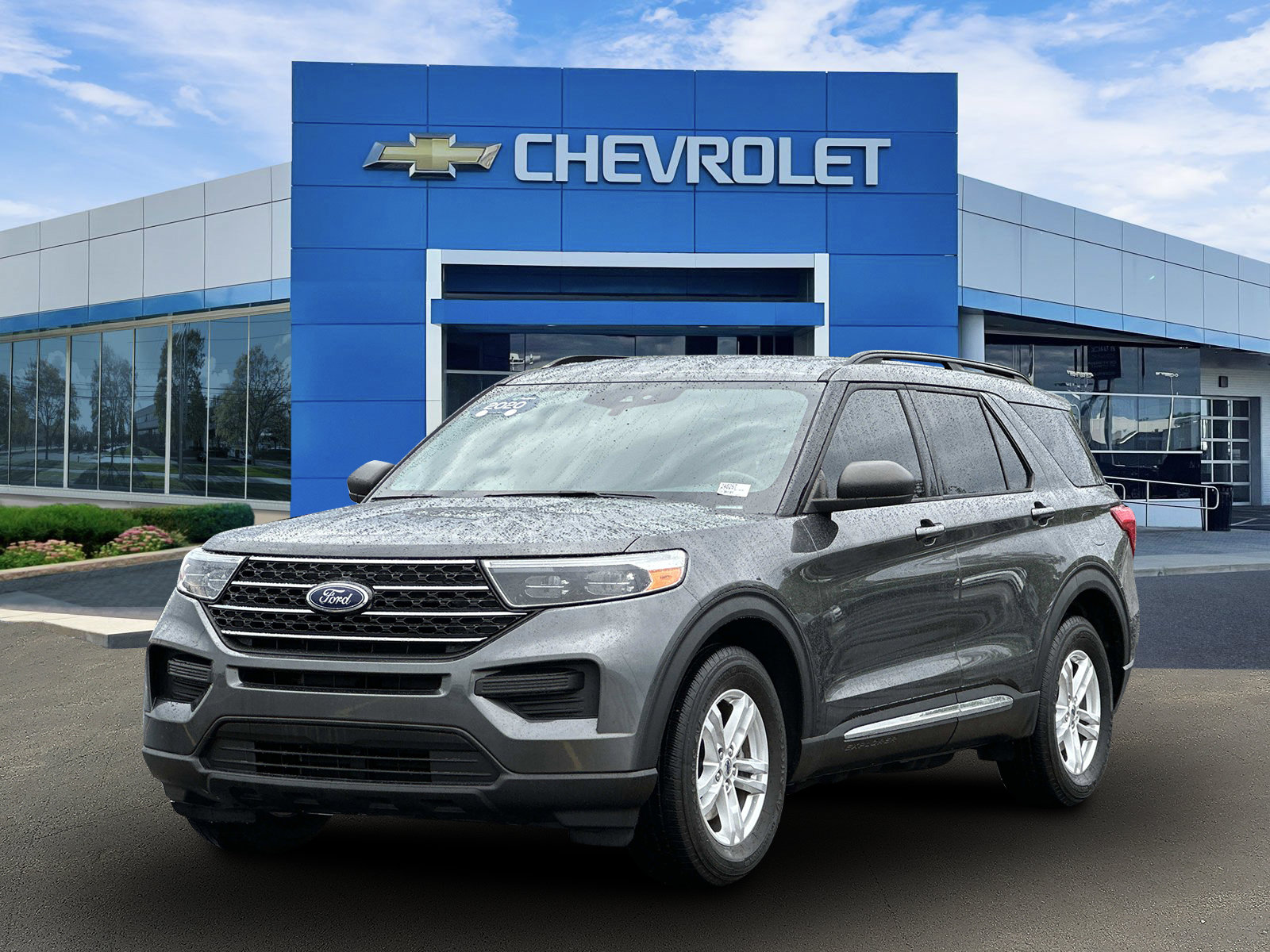Used 2020 Ford Explorer XLT w/ Comfort Package AWD/4WD image 6