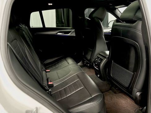 Used 2019 BMW X4 xDrive30i image 25