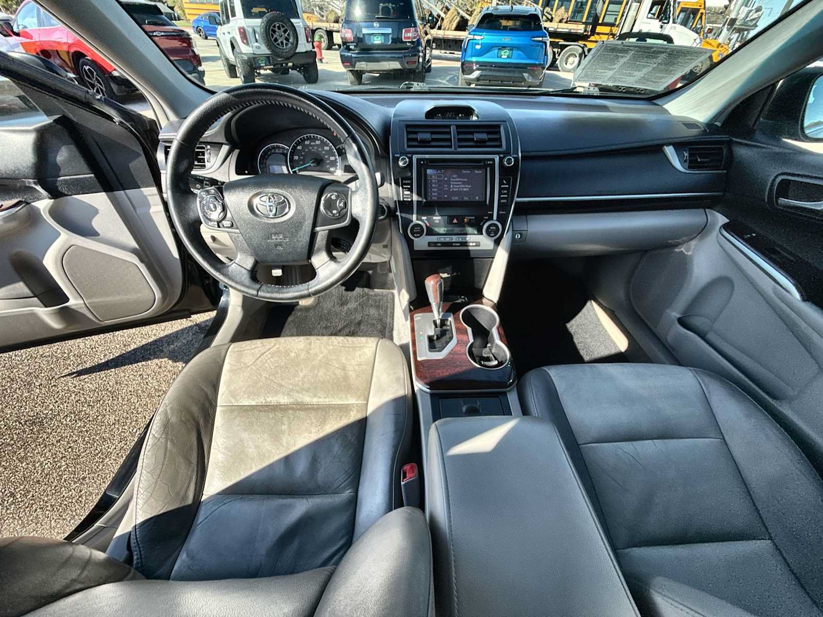 Used 2013 Toyota Camry XLE FWD image 20