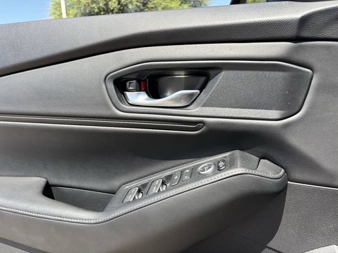 Used 2025 Honda Accord Sport image 20