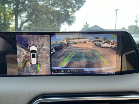 New 2025 Nissan Armada Platinum w/ Convenience Package image 16