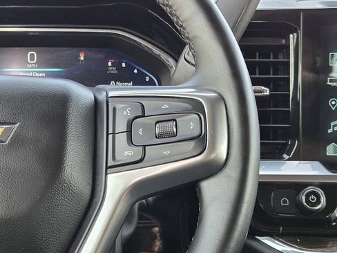 Used 2023 Chevrolet Silverado 1500 LT AWD/4WD image 29