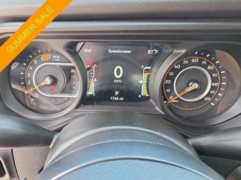 Certified 2025 Jeep Wrangler Sport AWD/4WD image 24