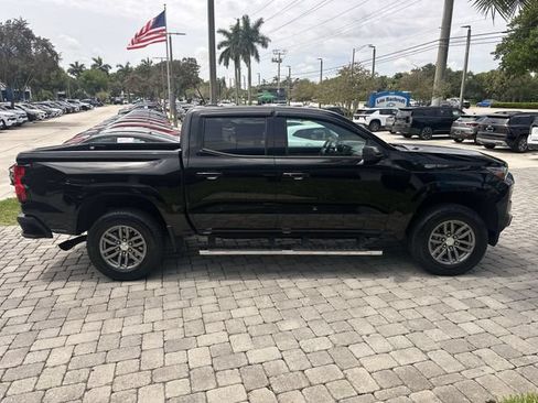Used 2024 Chevrolet Colorado LT w/ LT Convenience Package RWD image 17