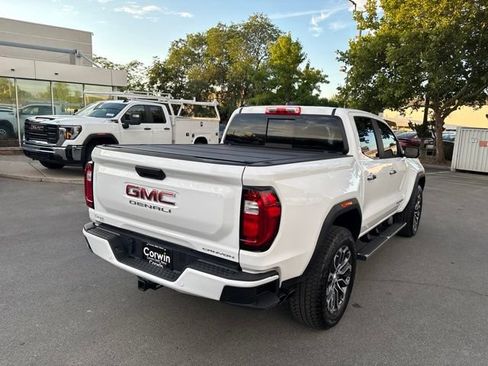 Used 2026 GMC Canyon Denali AWD/4WD image 9