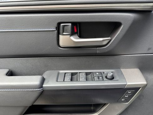 New 2026 Toyota Tundra Platinum AWD/4WD image 11