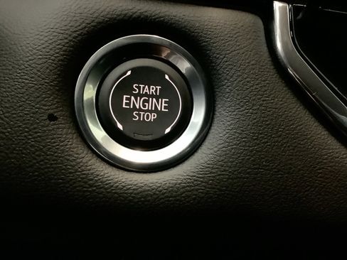 New 2026 GMC Canyon Elevation w/ Convenience Package image 19