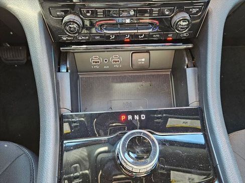 Certified 2025 Jeep Grand Cherokee Laredo X w/ Luxury Tech Group I RWD image 20