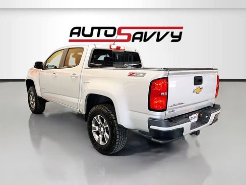 Used 2017 Chevrolet Colorado Z71 AWD/4WD image 5