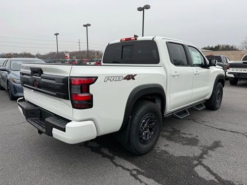 New 2026 Nissan Frontier PRO-4X w/ Pro-4x Convenience Package image 5