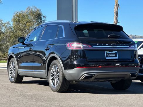 Used 2022 Lincoln Nautilus Reserve image 5