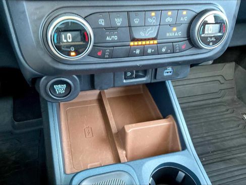 Used 2022 Ford Maverick Lariat w/ Lariat Luxury Package image 33