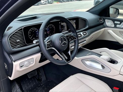 New 2026 Mercedes-Benz GLE 450 4MATIC Coupe image 8