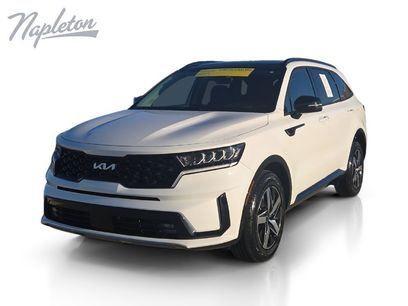 Used 2023 Kia Sorento EX w/ Panoramic Sunroof Package