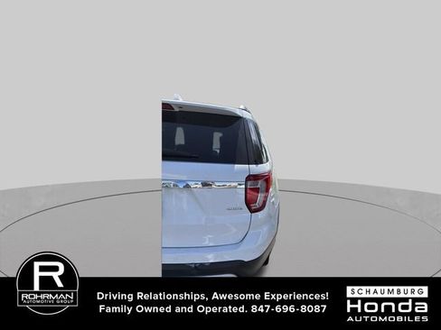 Used 2017 Ford Explorer XLT AWD/4WD image 5