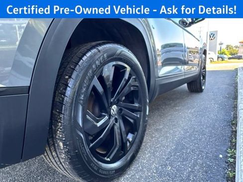 Certified 2023 Volkswagen Atlas SE w/ Panoramic Sunroof Package AWD/4WD image 25