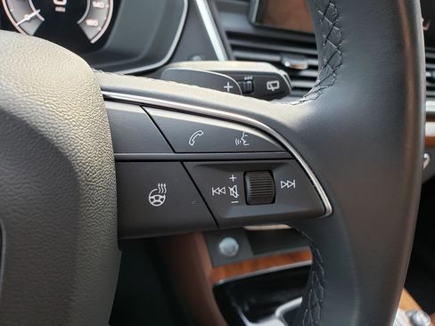 Used 2023 Audi Q5 e Premium Plus image 21