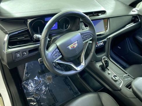 Used 2020 Cadillac XT6 Sport image 25