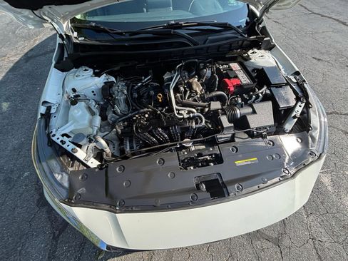 Used 2025 Nissan Altima 2.5 SV FWD image 28