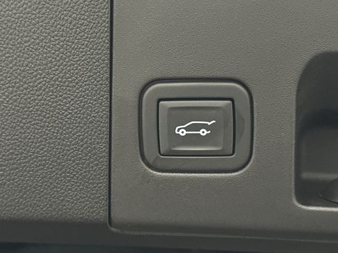 Used 2021 Cadillac XT4 Luxury image 14