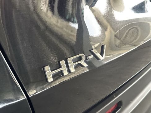 Used 2023 Honda HR-V Sport image 11