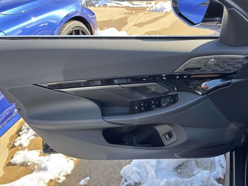 New 2026 BMW 530i xDrive w/ Premium Package image 11