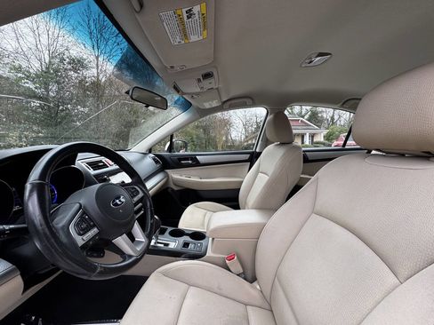 Used 2016 Subaru Legacy 2.5i Premium image 11