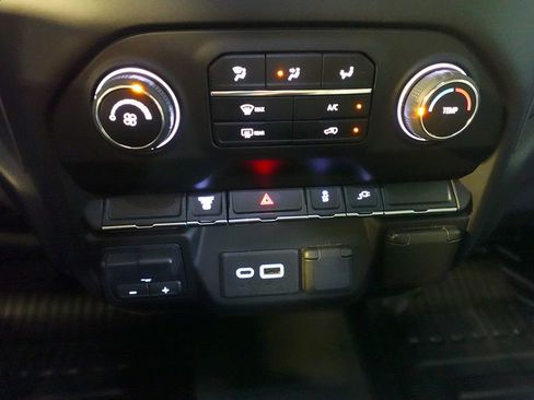 Used 2022 Chevrolet Silverado 3500 W/T w/ WT Convenience Package AWD/4WD image 14
