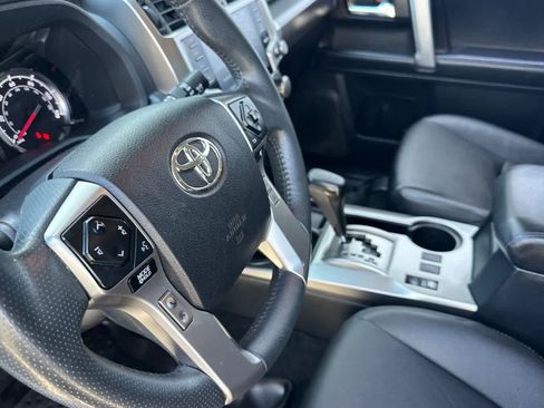 Used 2022 Toyota 4Runner TRD Sport w/ Technology Package RWD image 12