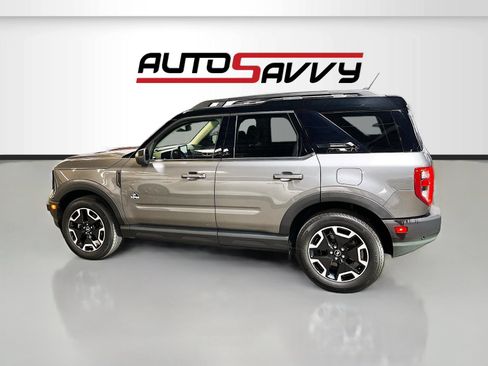 Used 2024 Ford Bronco Sport Outer Banks w/ Tech Package AWD/4WD image 4