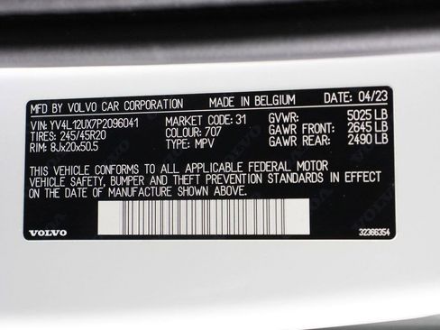 Used 2023 Volvo XC40 B5 Ultimate w/ Protection Package Premier AWD/4WD image 16