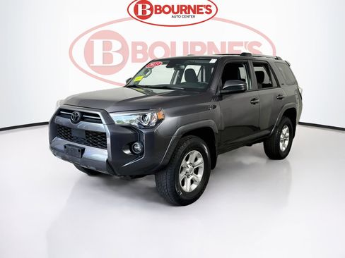 Used 2023 Toyota 4Runner SR5 AWD/4WD image 5