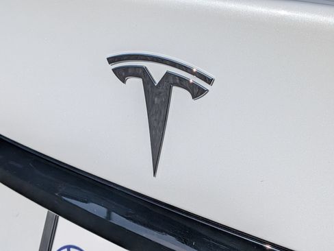 Used 2022 Tesla Model S AWD/4WD image 24