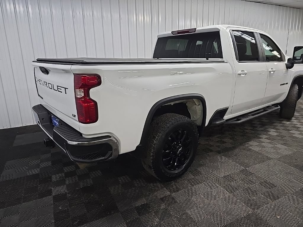 Used 2025 Chevrolet Silverado 2500 LT AWD/4WD image 10