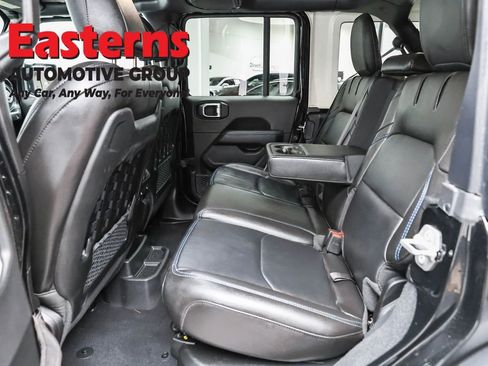 Used 2023 Jeep Wrangler Unlimited Rubicon 4xe w/ Steel Bumper Group image 25