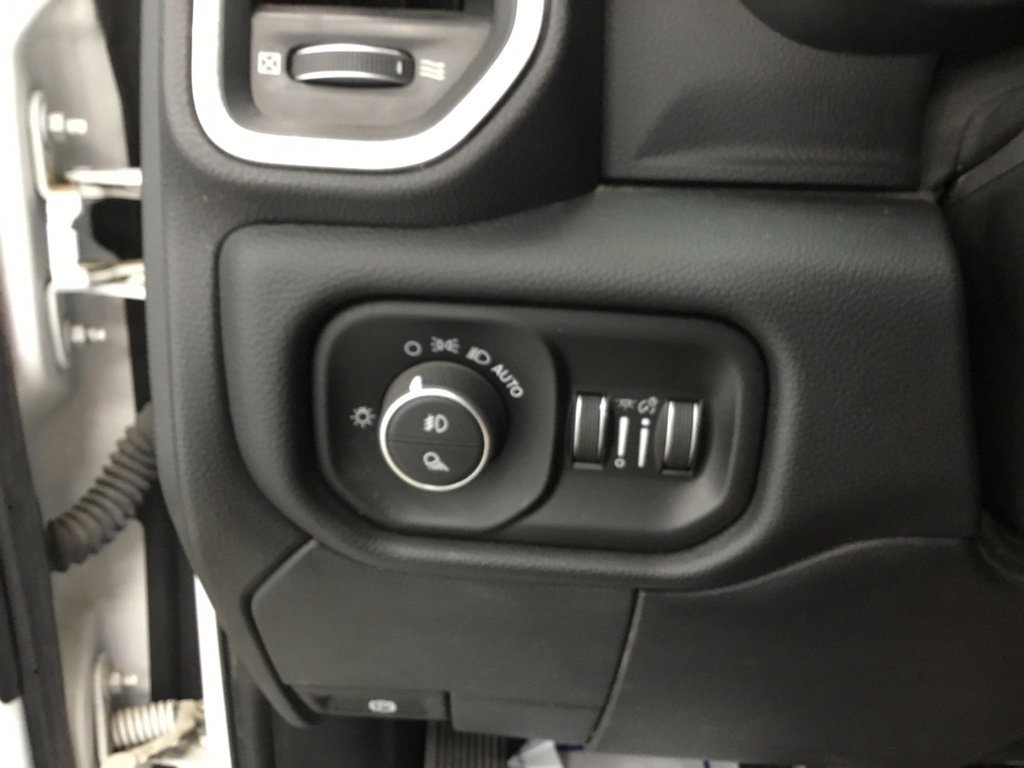 Used 2020 RAM 2500 Laramie AWD/4WD image 30