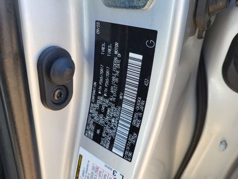 Used 2023 Toyota 4Runner SR5 Premium w/ SR5 Premium Package AWD/4WD image 28