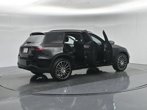 Used 2019 Mercedes-Benz GLC 300 image 5