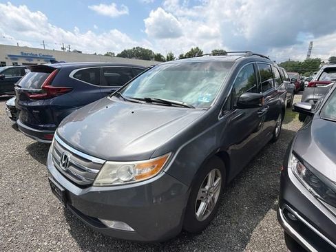 Used 2012 Honda Odyssey Touring image 2