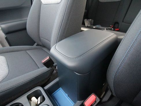 New 2025 Ford Maverick XLT w/ Equipment Group 302A image 28