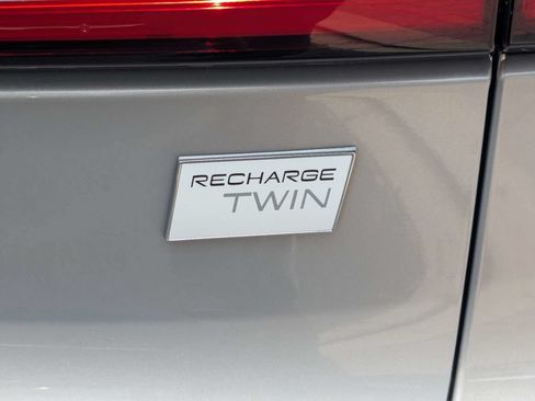 Used 2023 Volvo C40 Recharge Core AWD/4WD image 14