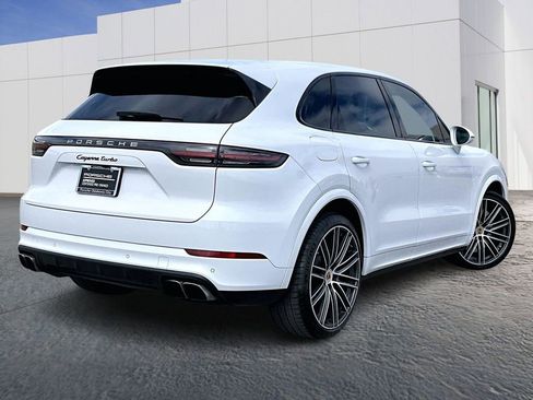 Certified 2020 Porsche Cayenne Turbo image 7
