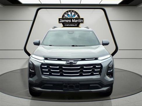 Certified 2025 Chevrolet Equinox LT w/ Convenience Package II image 2