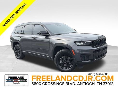 Used 2024 Jeep Grand Cherokee L Laredo AWD/4WD image 1