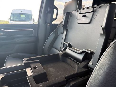 New 2026 RAM 1500 Laramie AWD/4WD image 30