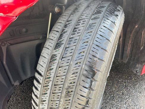 Used 2019 Toyota Prius Prime Plus image 30