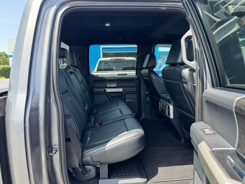 Used 2022 Ford F250 Lariat w/ Chrome Package AWD/4WD image 10
