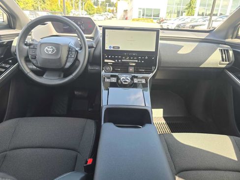 Used 2023 Toyota bZ4X AWD w/ Weather Package image 18
