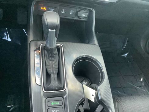 Used 2025 Honda Civic LX image 18